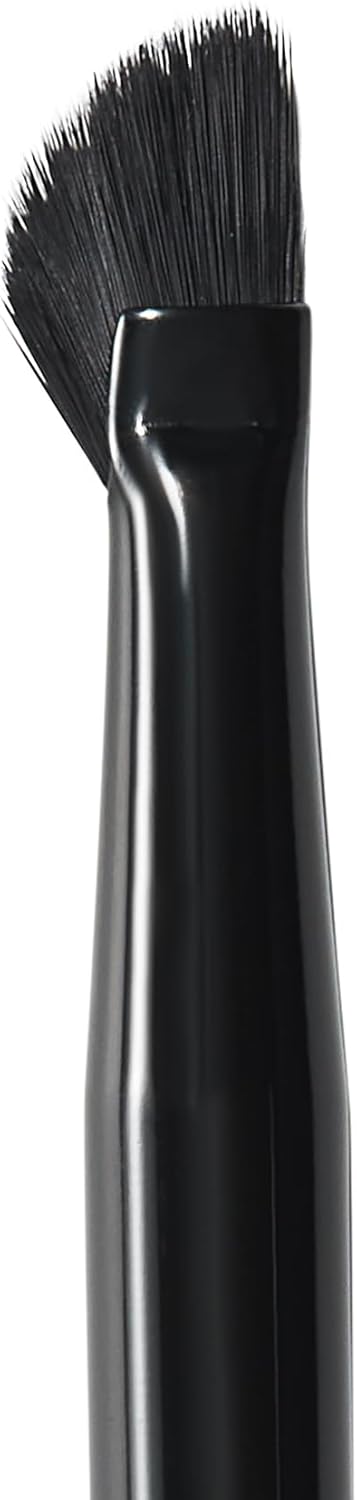 E.L.F. Wing It Liner Brush, Curved Eyeliner Brush For Creating Winged Eyeliner, Easy Control Handle, Made With Synthetic, Cruelty-Free Bristles