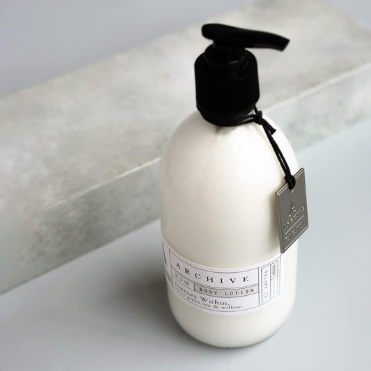 Archive Poet At Heart Body Lotion Natural Moisturizing Lotion For Men & Women Lightly Scented 16.5 Oz