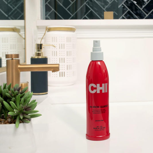 Chi 44 Iron Guard Thermal Protection Spray, Nourishing Formula Helps Resist Heat Damage To Hair & Tame Frizz, Clear, 8 Oz