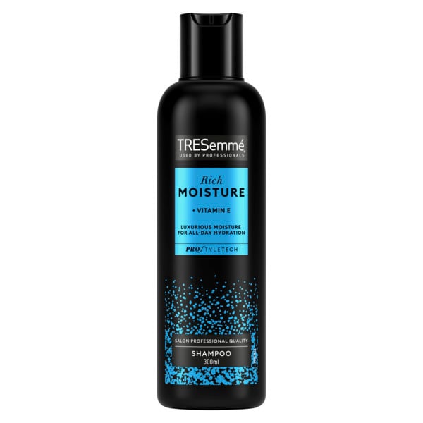 Tresemme Rich Moisture Shampoo 300Ml