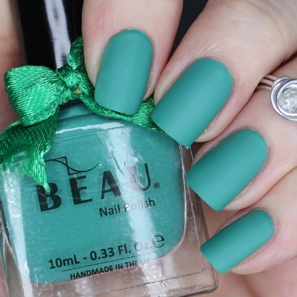 Beau Polish Ufoshionista Nail Polish 10Ml