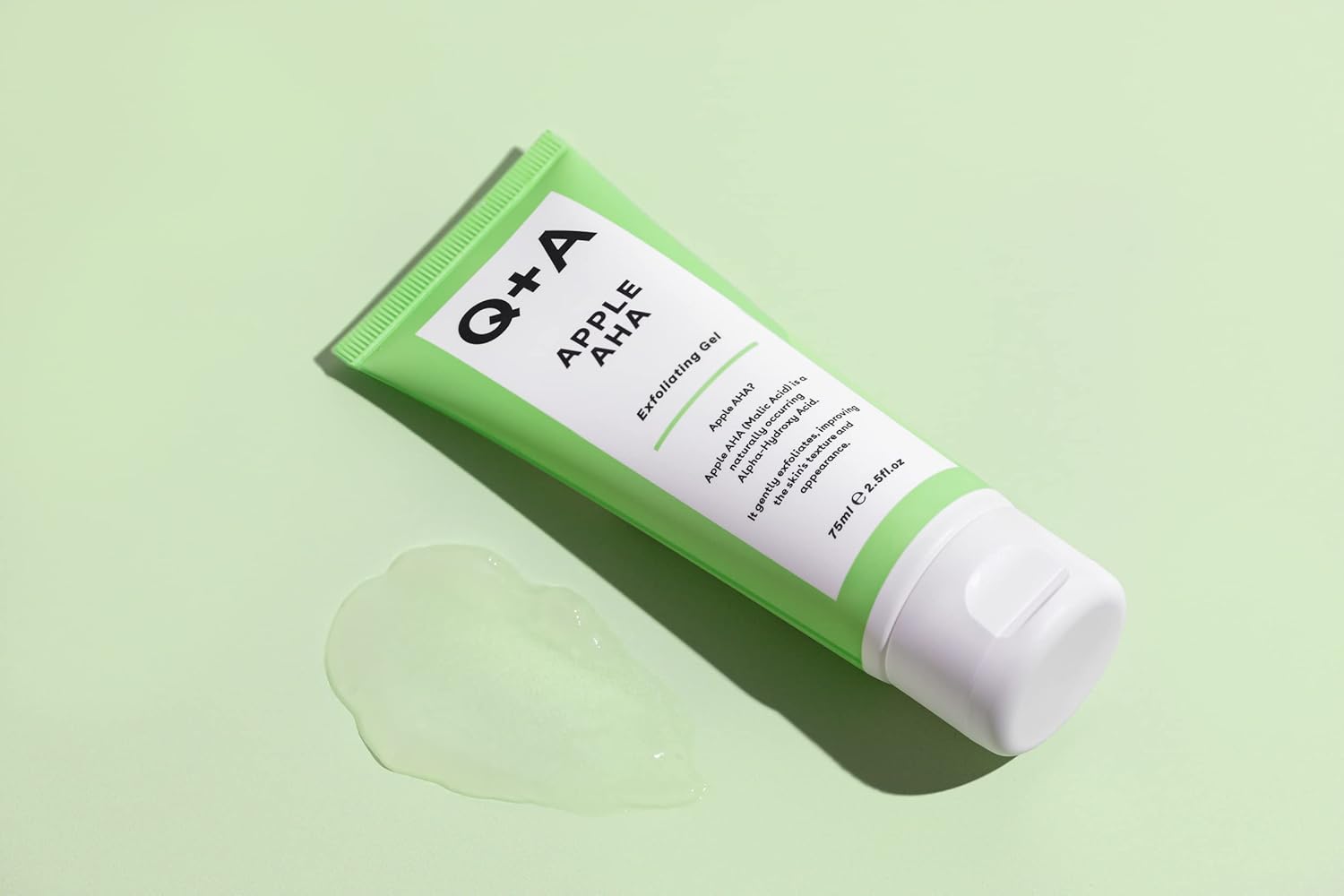 Q+A Apple AHA Exfoliating Gel, naturally occurring Malic and Lactic Acid alongside Apple Fruit Extracts and Glycolic Acid for smoother, brighter skin (75ml) : Amazon.co.uk: Beauty