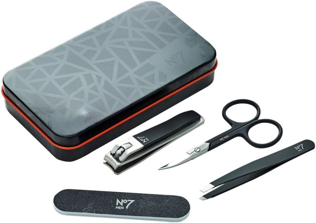No7 Men Grooming Kit