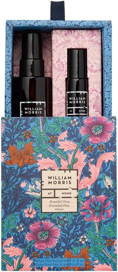 William Morris At Home Forest Bathing Refresh & Reset Bathtime Set | Candle 30G, Body Wash 100Ml, Face Towel