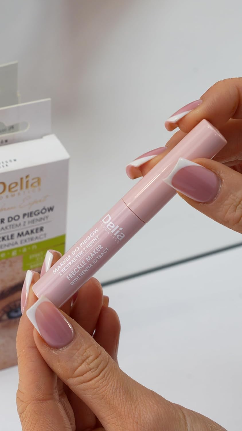 Delia Cosmetics – Freckle Marker – Easy to use – Precise – Vegan formula – Natural look – Make-up trends – Lasts up to 4 days – 4ml : Amazon.co.uk: Beauty