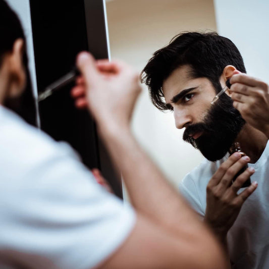 Apothecary 87 Beard Oil | Vanilla & Mango Fragrance | Premium Formulation With Plant Extracts | Beard Conditioner, Nourishes, Softens And Moisturises, Reduces Irritation | 30Ml