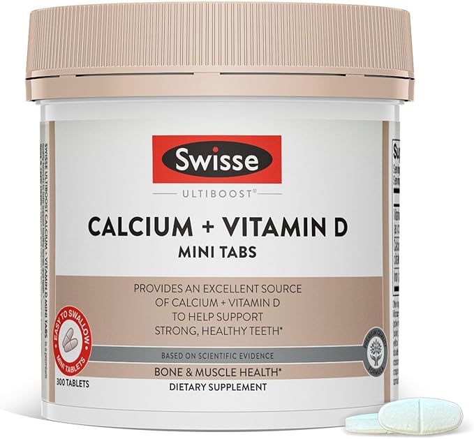 Swisse Calcio con vitamina D3 y citrato de 830 mg | Suplemento para mujeres y hombres | Soporte de fuerza ósea | Calcio | 300 tabletas | Suministro para 2 meses