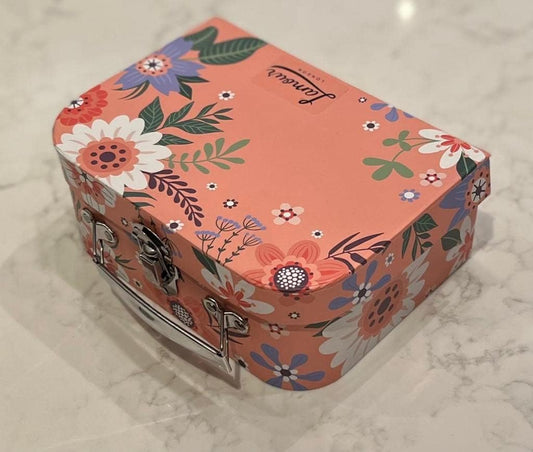 L'Amour Natural | Spicy Sandalwood Duo Handwash & Bodywash Gift Set | Essential Oils | Sulphate Free | Gentle For Dry And Sensitive Skin | Pack Of 2 In Gift Box | 250Ml Each Unit