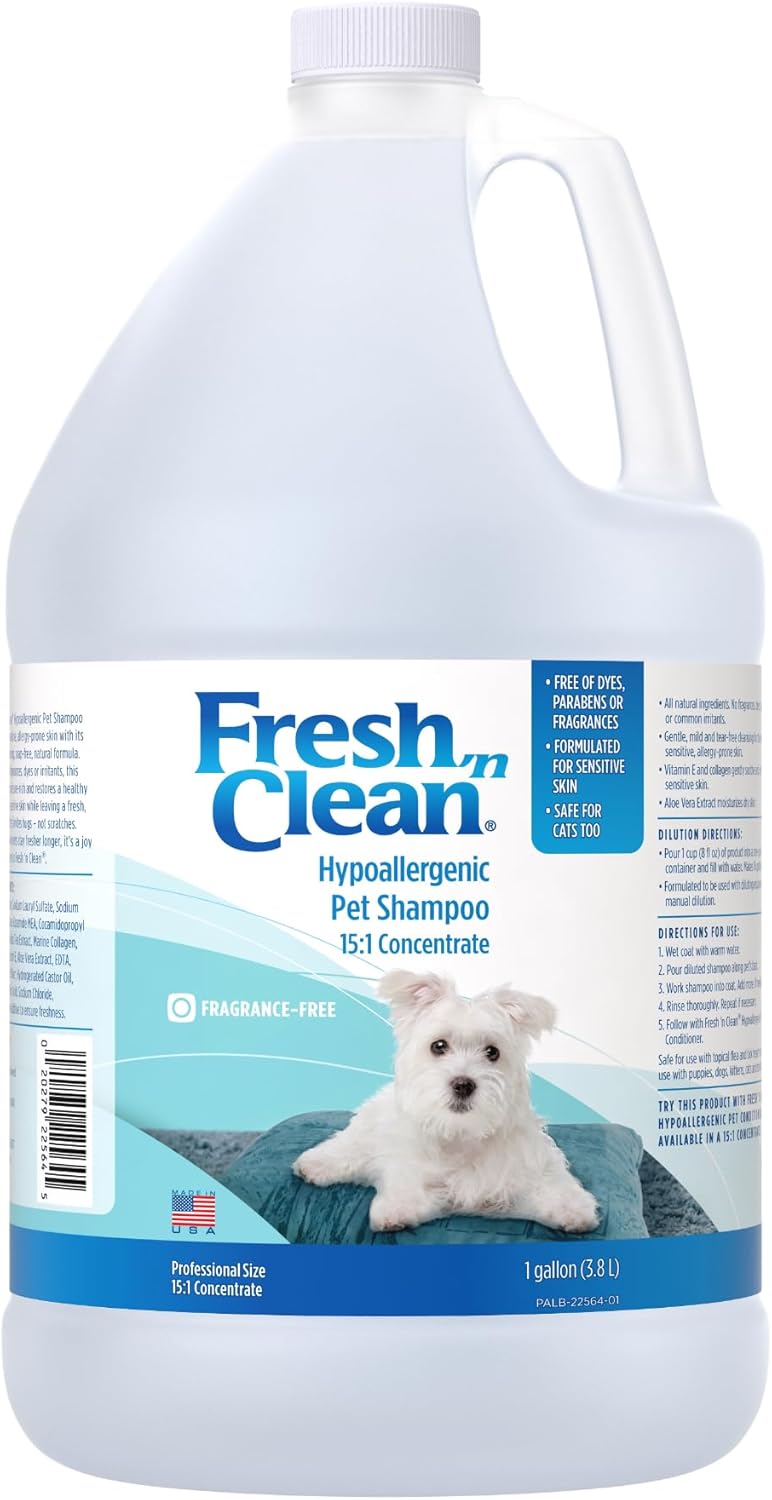 Pet-Ag Fresh 'N Clean Hypoallergenic Pet Shampoo (15:1 Concentrate) - 1 Gallon - Formulated For Sensitive Skin With Aloe Vera & Vitamin E - Safe For Dogs & Cats - Soap Free & Fragrance Free