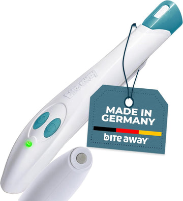 Bite Away - The Original Electronic Bite Treatment For Mosquito Bites, Made In Germany. Works Without Chemicals - Treatment By Heat, Up To 300 Applications Possible With The First Set Of Batteries 2Pc