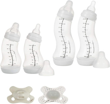 Difrax Baby Bottle Set 0-6 Months - Baby Newborn Drinking Bottle - Anti Colic - Good Acceptance - 2 X 170 Ml - 2 X 250 Ml - 1 X Dummy 0-6 Months - 1 X Glow In The Dark Dummy - White - 6 Pieces