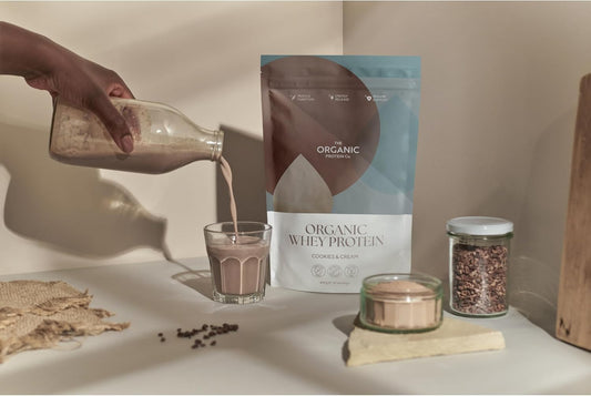 The Organic Protein Co - Cookies & Cream Organic Whey Protein Powder | Additive Free, Undenatured, Bioactive, Upf Free, No Emulsifiers, Primarily Grass Fed, Vegetarian, Gluten Free – 400G