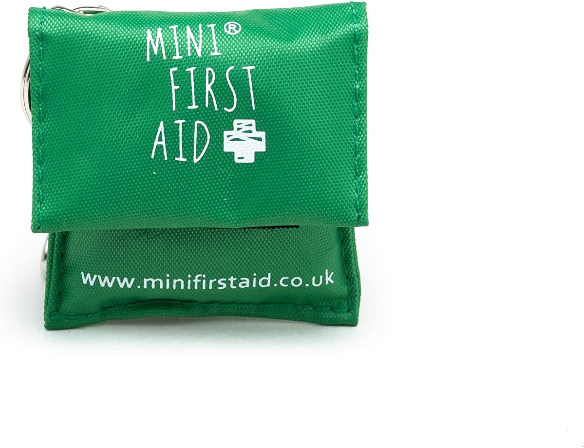 Mini First Aid CPR Mask Keyring - Resuscitation Face Shield Keyring, Handy Pocket Mask Key Chain with Valve, for Emergency Use to Protect Against Cross Infection - Compact, Lightweight - 7x5cm : Amazon.co.uk: Health & Personal Care