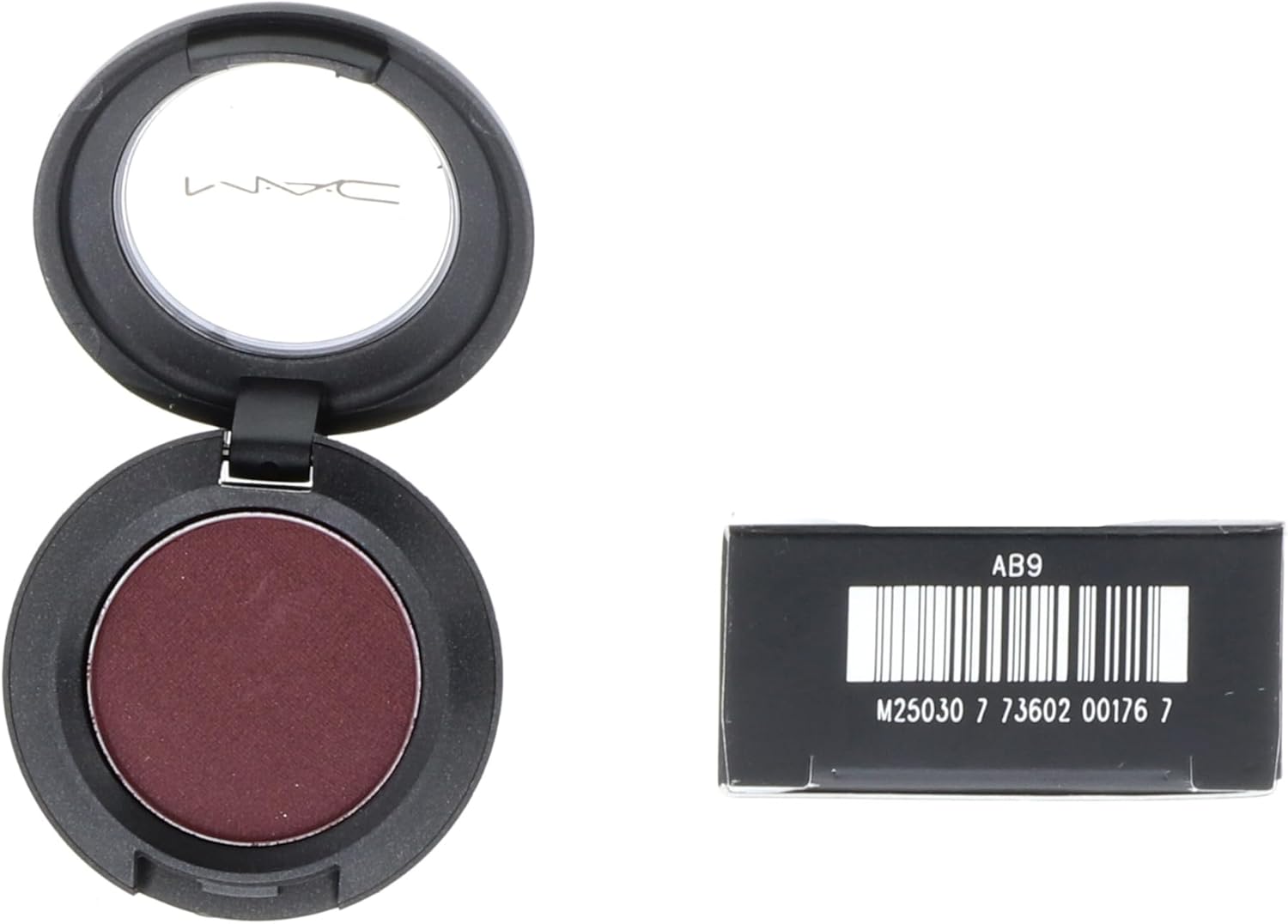Eye Shadow By M.A.C Sketch 1.5G