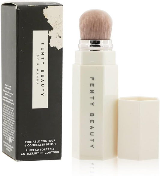 Fenty Beauty By Rihanna Portable Contour & Concealer Brush 150