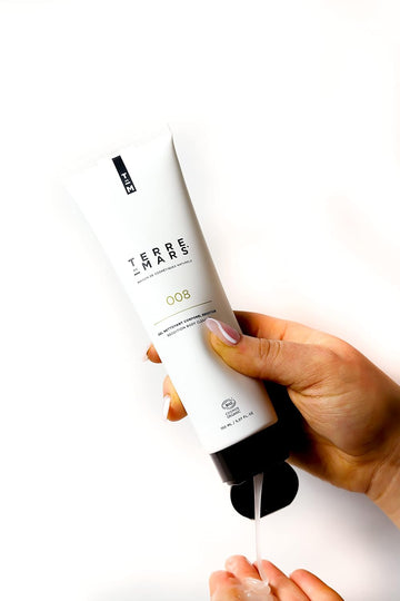 Terre De Mars Reddition Body Cleanser, Certified Organic, Low Foaming And Moisturizing Body Wash For Men And Women, All Skin Types, Made In France, Vegan And Cruelty Free (2.64 Fl Oz)