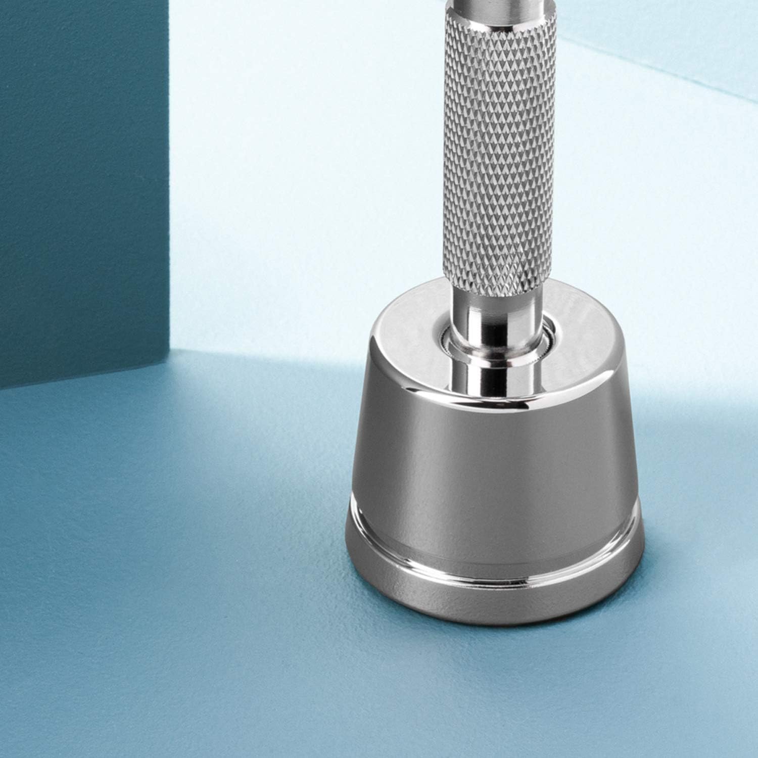 Rockwell Minimalist Premium Chromed Brass Safety Razor Stand | Elegant Design, Elegant Display Solution For Your Rockwell T, 6C, 2C, Or 6S Safety Razor | Premium Stainless Steel Gunmetal (Over Brass) : Beauty & Personal Care