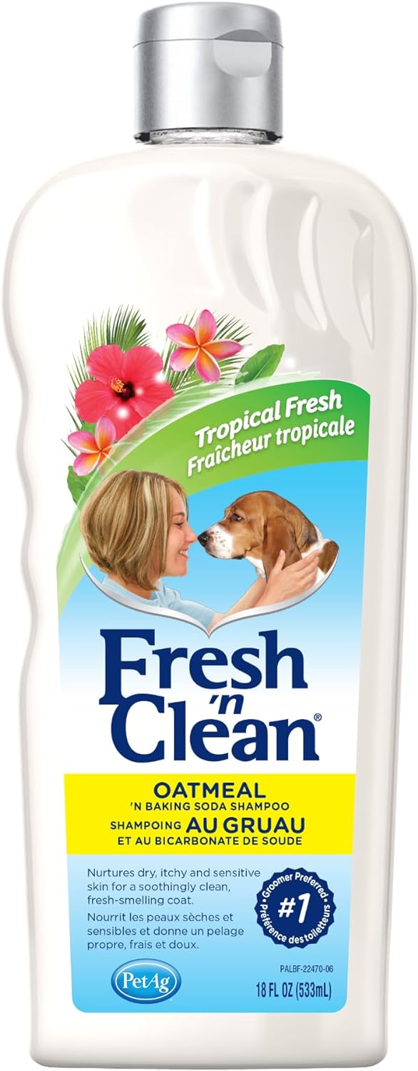 Pet-Ag Fresh ’n Clean Oatmeal ’n Baking Soda Shampoo - Tropical Fresh Scent - 18 oz - Nurtures Dry, Itchy & Sensitive Skin with Vitamin E & Aloe - Strengthens & Repairs Coats - Soap Free