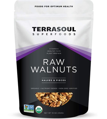 Terrasoul Superfoods Raw Organic Walnuts, 16 Oz - Chandler Variety | Fresh | Light Color