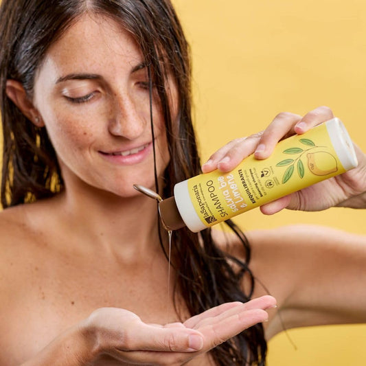 La Saponaria Sage & Lemon Shampoo, Oily Hair, Anti-Dandruff, Moisturising, Purifying, Sles, Gmos, Pegs Or Parabens Free, Natural, Vegan, Cruelty-Free, Bio Plastic, Organic, 200Ml