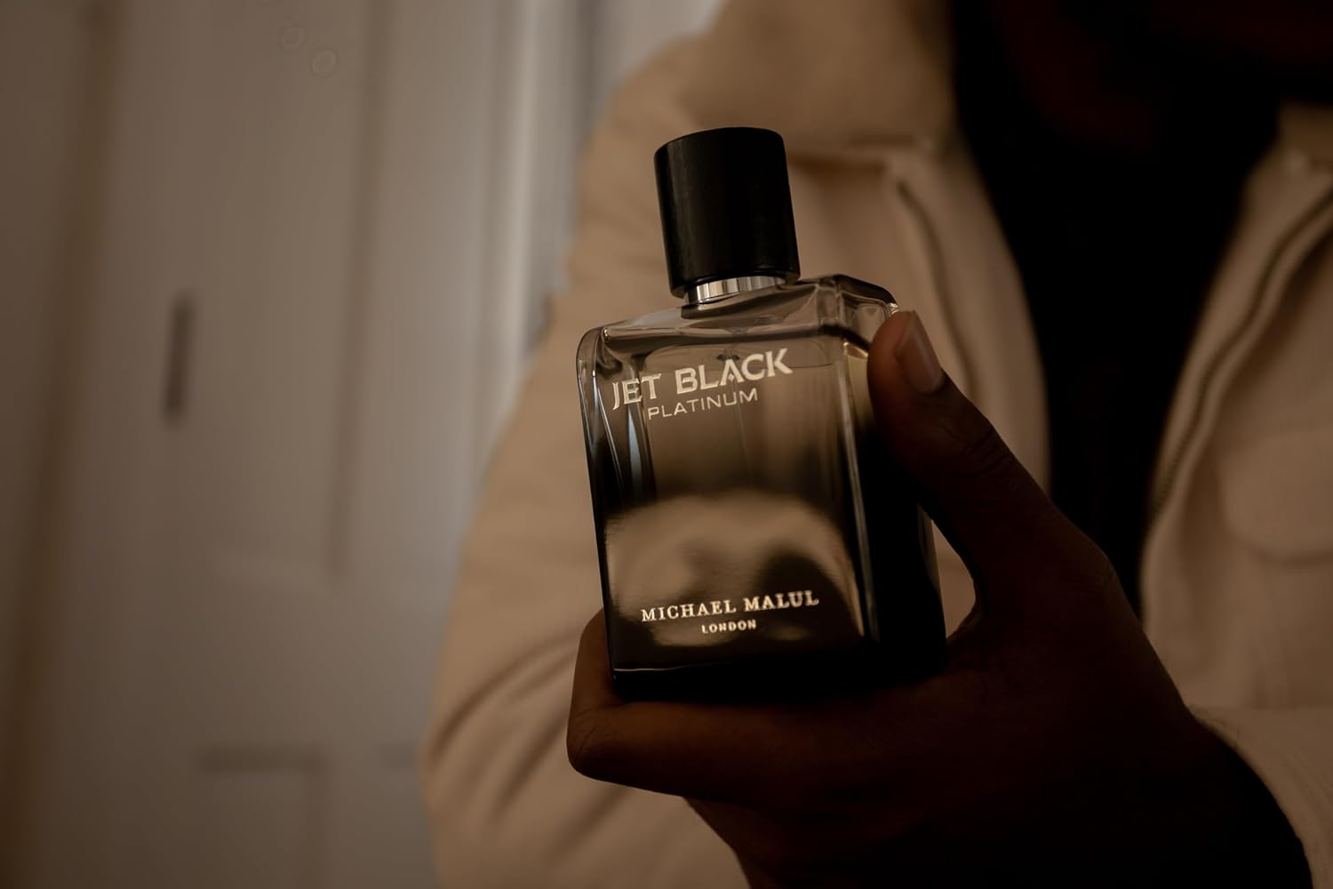 Michael Malul Jet Black Platinum 3.4oz Men's Eau de Parfum, Fragrance for Men 100ml Sophisticated Men's Fragrance : Amazon.co.uk: Beauty