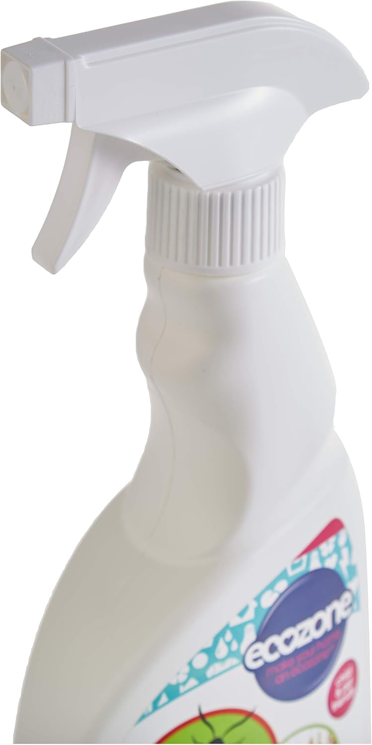 Ecozone Moth Repellent, Humane Natural Formula, Long Lasting Protection Treatment, Suitable For All Fabrics, Gentle On Skin & Clothes, Natural Vegan Eco Friendly Plant-Based Liquid (500Ml Spray)