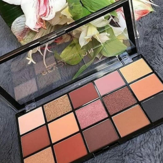 Makeup Revolution Reloaded Palette, Makeup Eyeshadow Palette, Includes 15 Shades, Lasts All Day Long, Cruelty Free, Velvet Rose, 16.5G