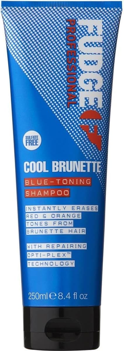 Fudge Professional Blue Toning Shampoo, Cool Brunette Shampoo, For Brunettes, Removes Orange/Red Tones 250 Ml