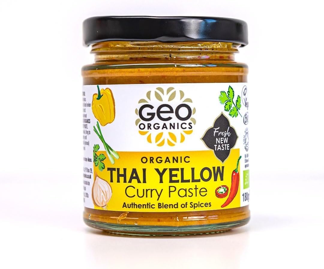 Geo Organics Thai Yellow Curry Paste 180G (Pack Of 1) Serves 4 | Organic & Vegan-Friendly Curry Paste | Authentic Restaurant Recipe Base | Certified By Soil Association Thai Curry Paste