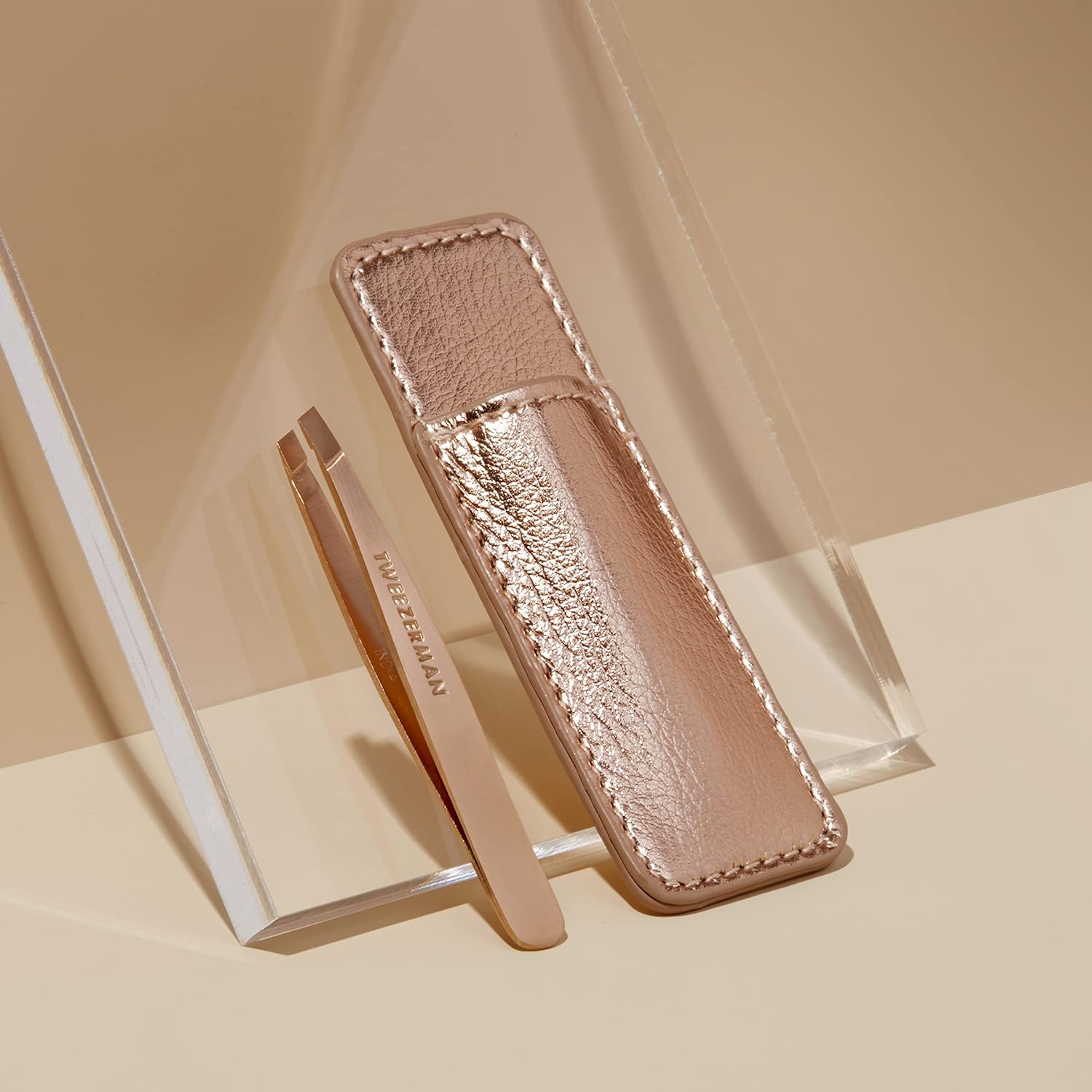 Tweezerman Rose Gold Mini Slant Tweezer with Case - Tweezers For Facial Hair Removal & Eyebrow Shaping. for Men or Women : Amazon.co.uk: Health & Personal Care