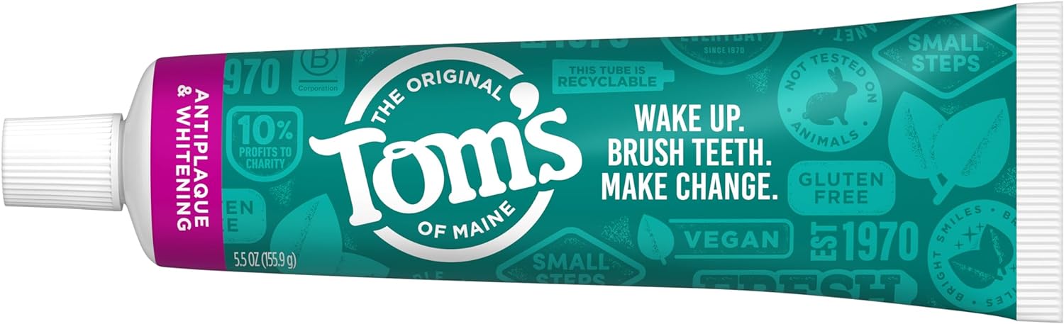 Tom's of Maine Fluoride-Free Antiplaque & Whitening Natural Toothpaste, Peppermint, 5.5 oz. 2-Pack : Health & Household