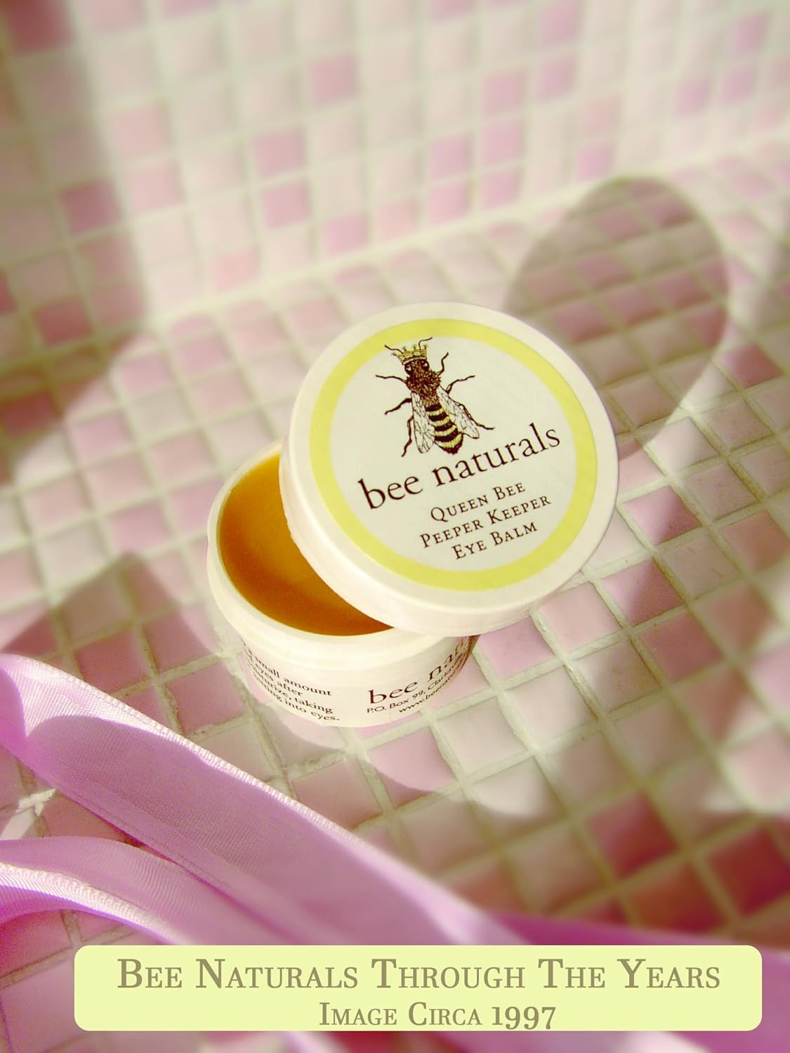 Queen's Best Eye Balm Peeper Keeper - Natural Eyelid Cream with Vitamin E & 10 Oils - Reduces Crow's Feet, Wrinkles & Fine Lines - Moisturizing Skincare : Home & Kitchen