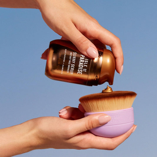 Isle Of Paradise Sunny Serum, Skin Perfecting And Illuminating Instant Face Bronzer