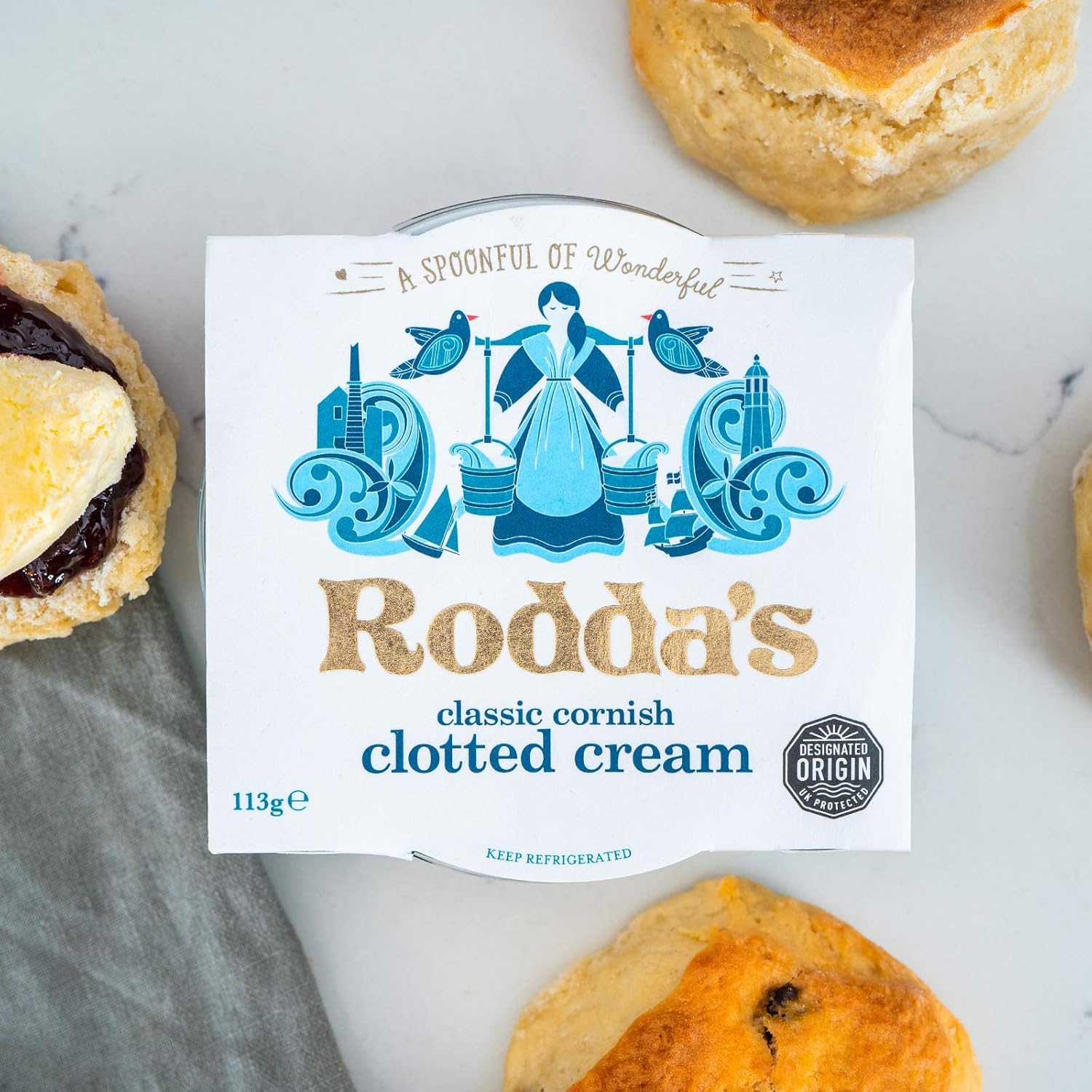 The Cornish Cream Tea & Pasty Hamper 4 Person Deluxe Gift Inc Fresh Scones, Tea, Jam, Roddas Clotted Cream & 4X Large Gourmet Cornish Pasties Gift Hamper Anniversary, Special Occasions