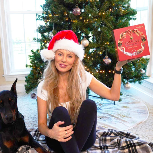 Vahdam, Holiday Breakfast - Christmas Tea Gift Sets (90+ Cups) 9 Loose Leaf Tea - Luxury Gift Box | Christmas Gifts 2024 Ideas | Christmas Gifts For Women, Men & Adults I Holiday Tea Gift Box