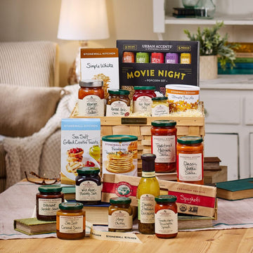 Stonewall Kitchen A Few of Our Favorite Things Gift Basket, Featuring Snacks, Sauces, Jams, Dressing, Breakfast Mix, and our Delicious Movie Night Set, (18pc Gift Set)