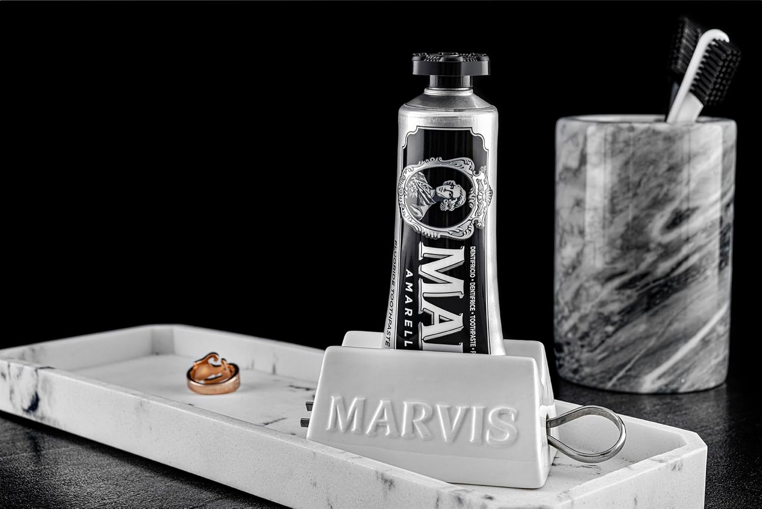 Marvis Amarelli Licorice Toothpaste, 3.86 oz : Health & Household