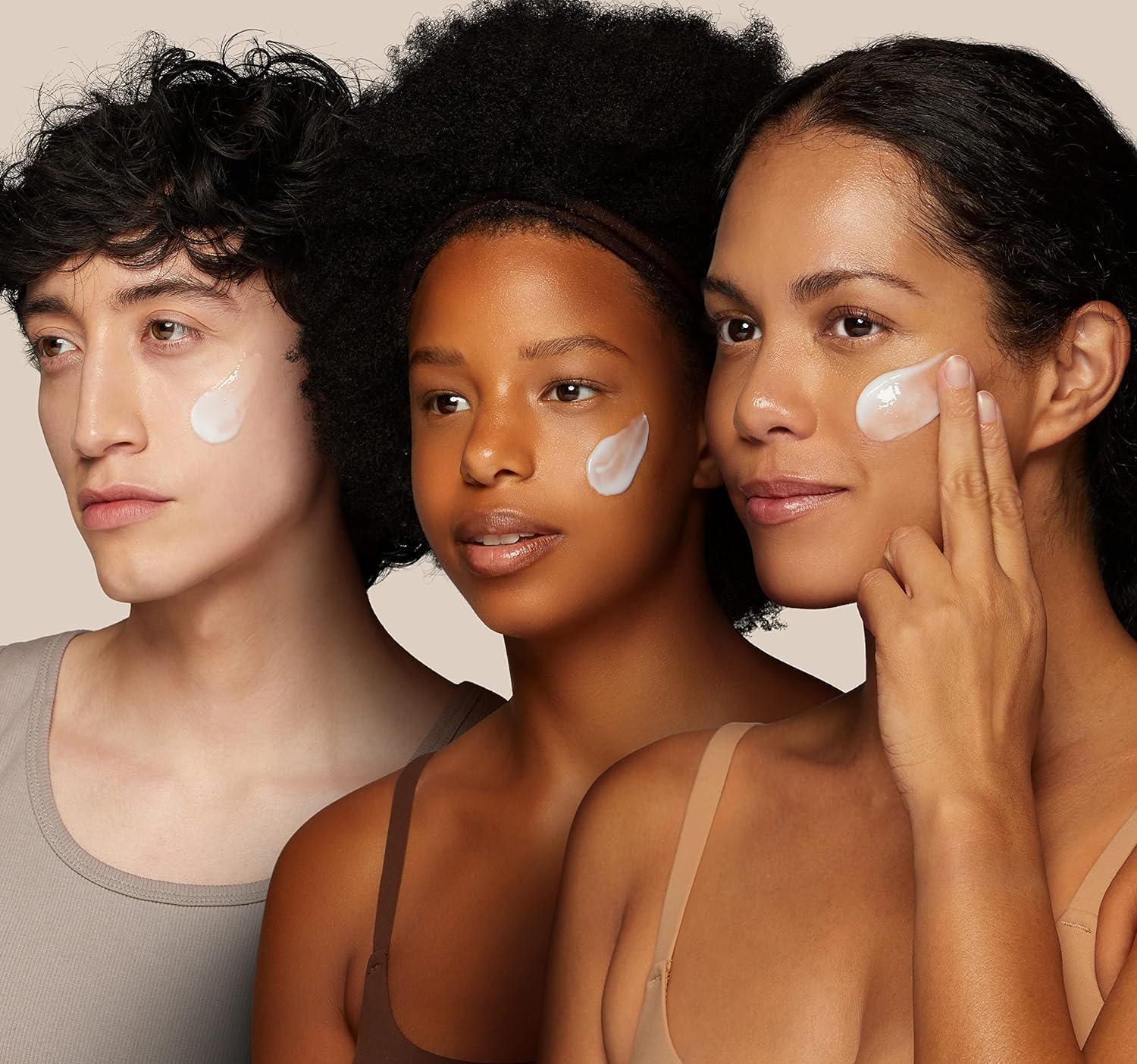 e.l.f. SKIN Holy Hydration! Hydro-Gel Moisturiser, Lightweight Face Moisturiser For Promoting A Bouncy & Plump Complexion : Amazon.co.uk: Beauty