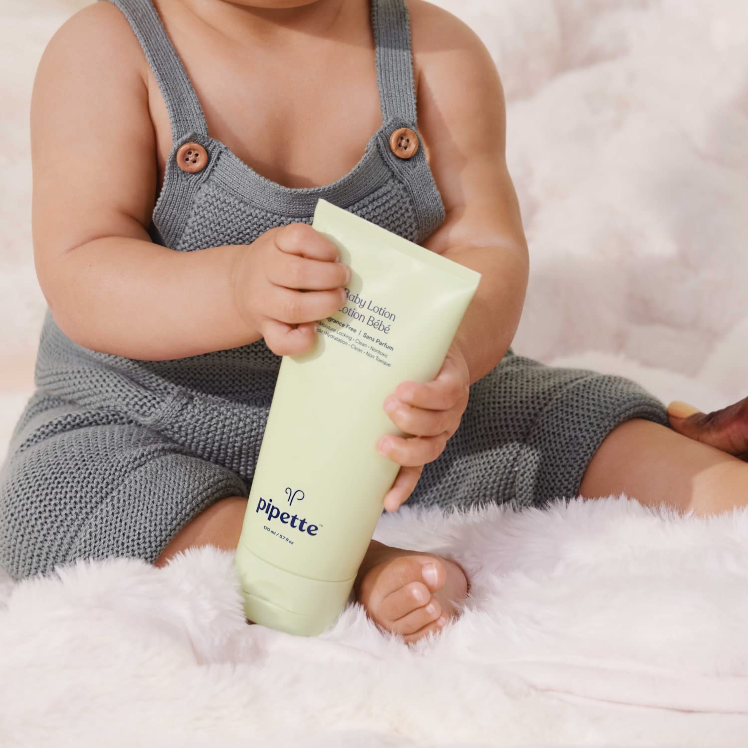 Pipette New & Improved Formula Baby Lotion, Hydration, Natural Moisture of Baby's Delicate Skin, Renewable Plant-Derived Squalane, Fragrance-Free Lotion, 6 fl. oz (3000991) : Baby