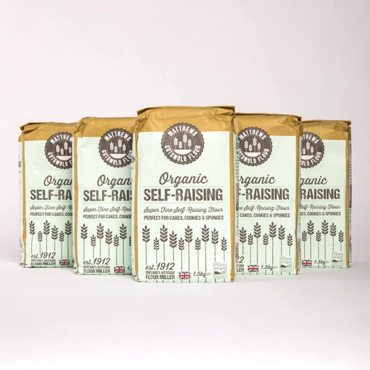 Matthews Cotswold Organic Self Raising Flour - 1.5Kg Bag (Pack Of 5)