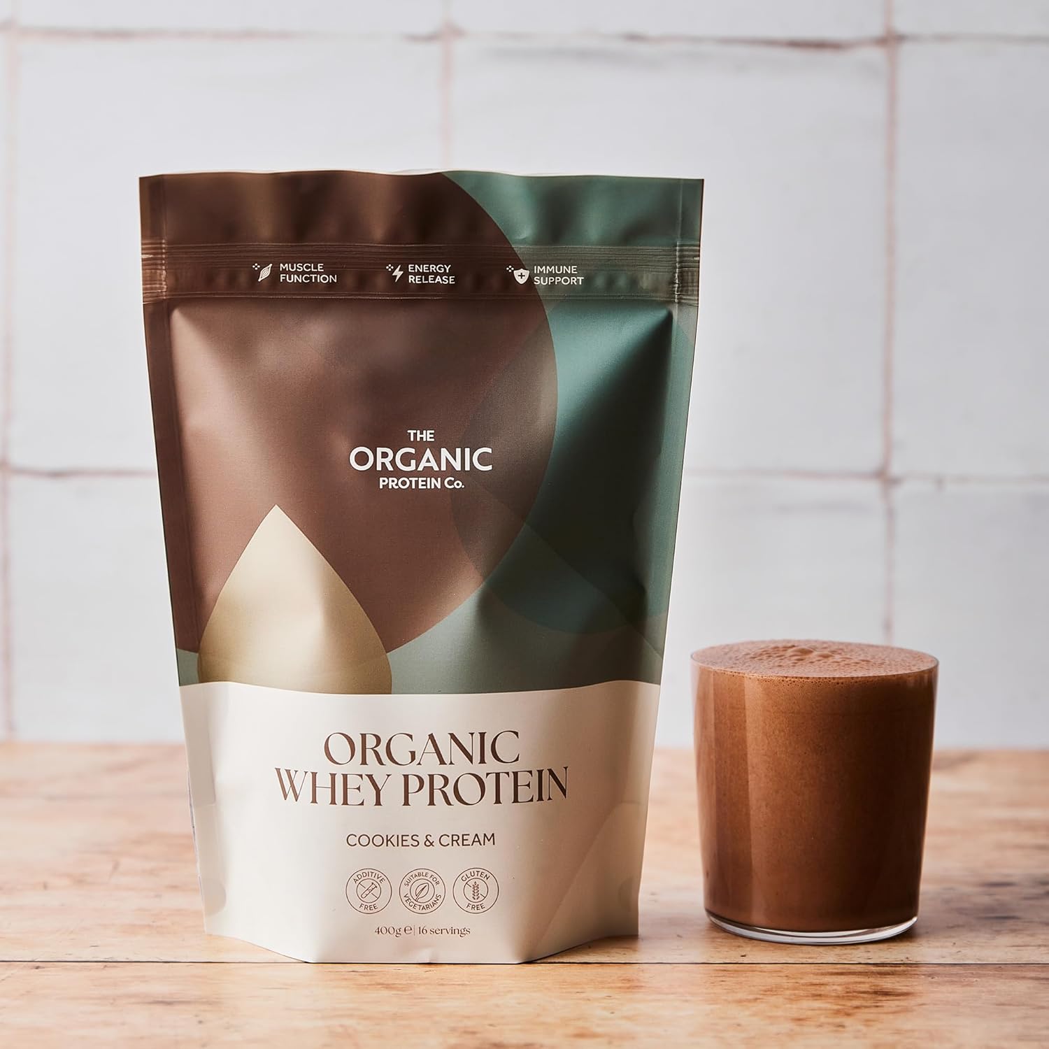 The Organic Protein Co - Cookies & Cream Organic Whey Protein Powder | Additive Free, Undenatured, Bioactive, UPF Free, No Emulsifiers, Primarily Grass Fed, Vegetarian, Gluten Free – 400g : Amazon.co.uk: Health & Personal Care