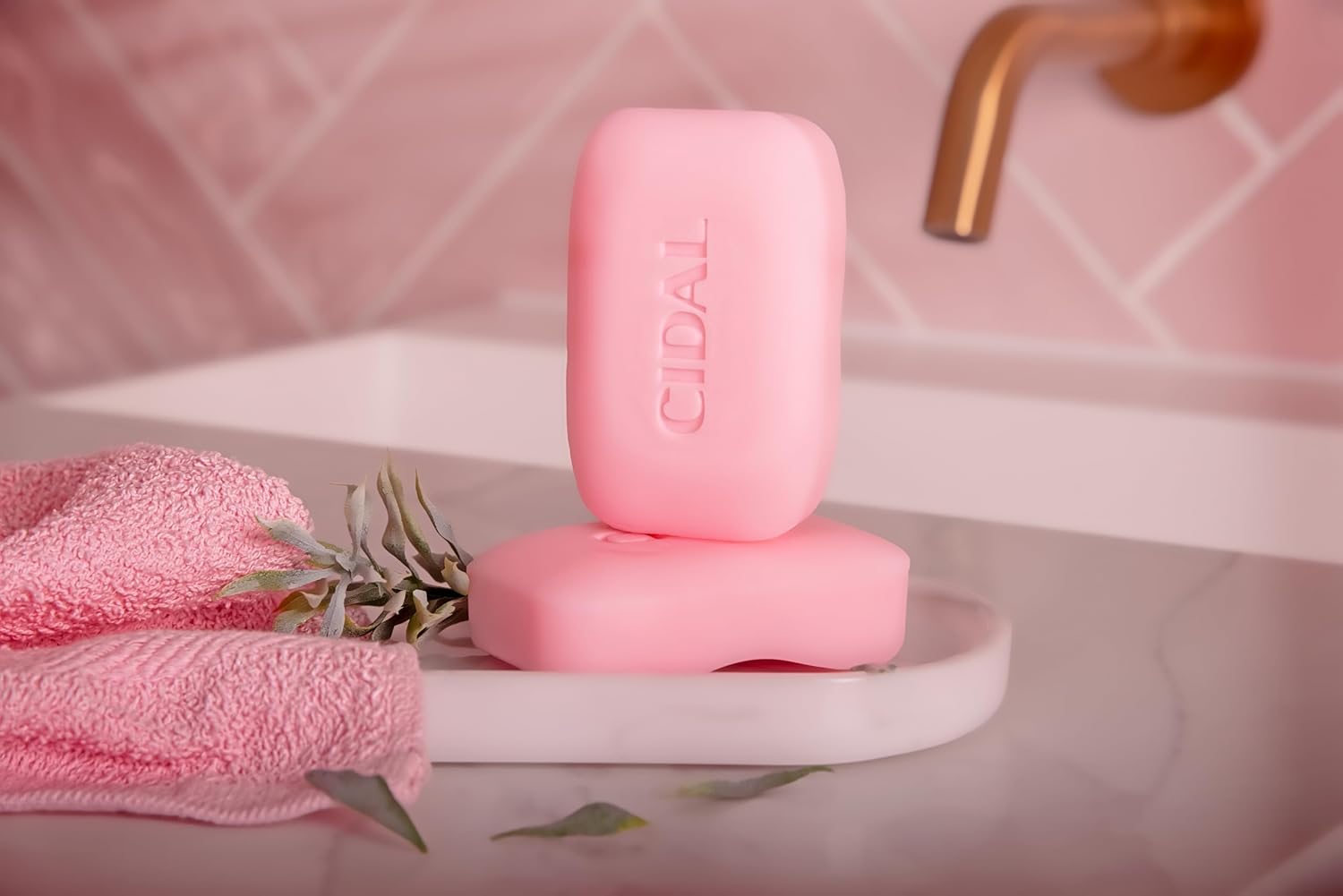 CIDAL Pink Grapefruit Cleansing Bar Soap, Antibacterial, With Grapefruit Extract, Twinpack (2 x 100g bars) : Amazon.co.uk: Health & Personal Care