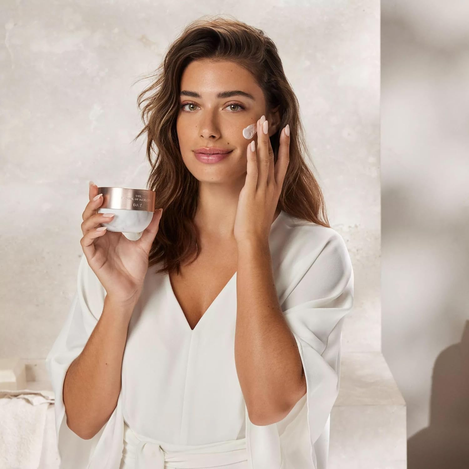 RITUALS Anti-Ageing Day Cream The Ritual of Namaste - Light Anti-Wrinkle Face Cream with Bakuchiol Repair Complex - Minimises Visible Fine Lines and First Signs of Ageing - 50ml : Amazon.co.uk: Beauty