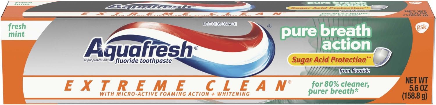 Aquafresh Extreme Clean Pure Breath Action Fluoride Toothpaste Fresh Mint 5.6 Ounce