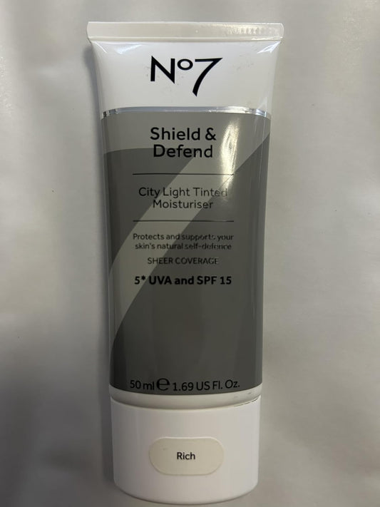 No7 Sheild And Defend City Light Tinted Moisturiser- Rich