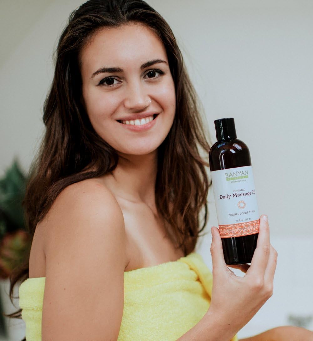 Banyan Botanicals Daily Massage Oil – Organic Ayurvedic Massage Oil – 
