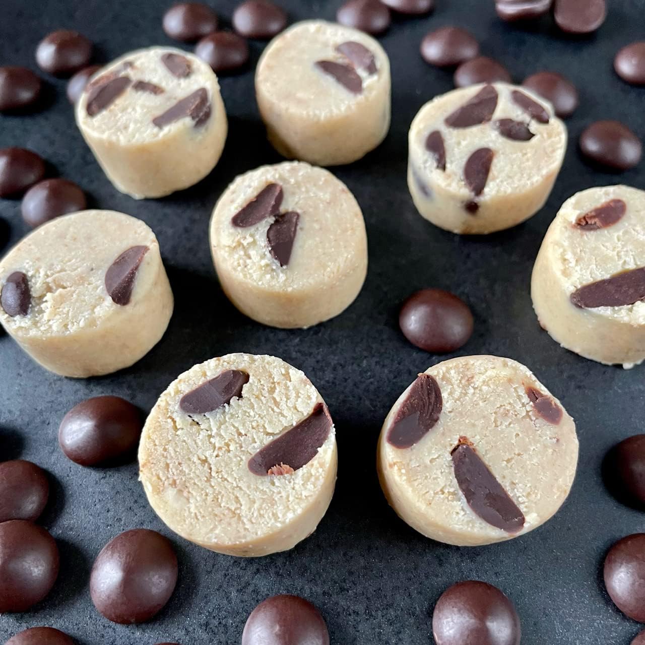 Nibble Simply Cheeky Choc Chip COOKIE DOUGH - Low carb, lower sugar, keto, vegan (12 x 36g packs) : Amazon.co.uk: Grocery