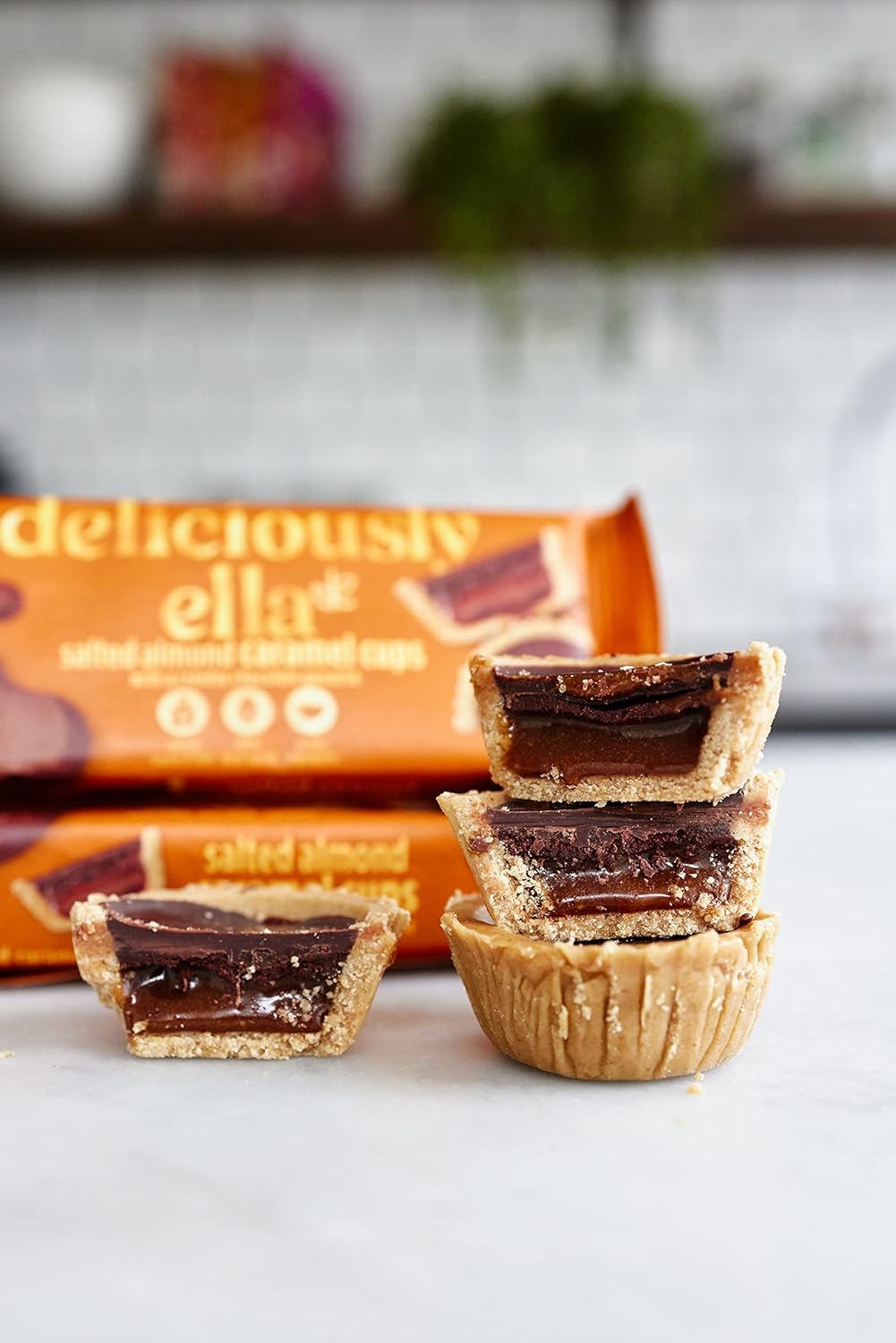 Deliciously Ella - Salted Almond Caramel Cups, Vegan Friendly & Gluten Free (2 Cups per Pack, 12 Packs) : Amazon.co.uk: Grocery