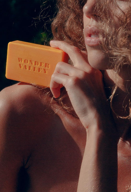 Wonder Valley - Two Deserts Soap Bar | Vegan, Cruelty-Free, Plastic-Free | Unisex For All Skin Types | Juniper, Sage, Beta-Carotene (5 Oz | 142 Grams) - 1 Bar