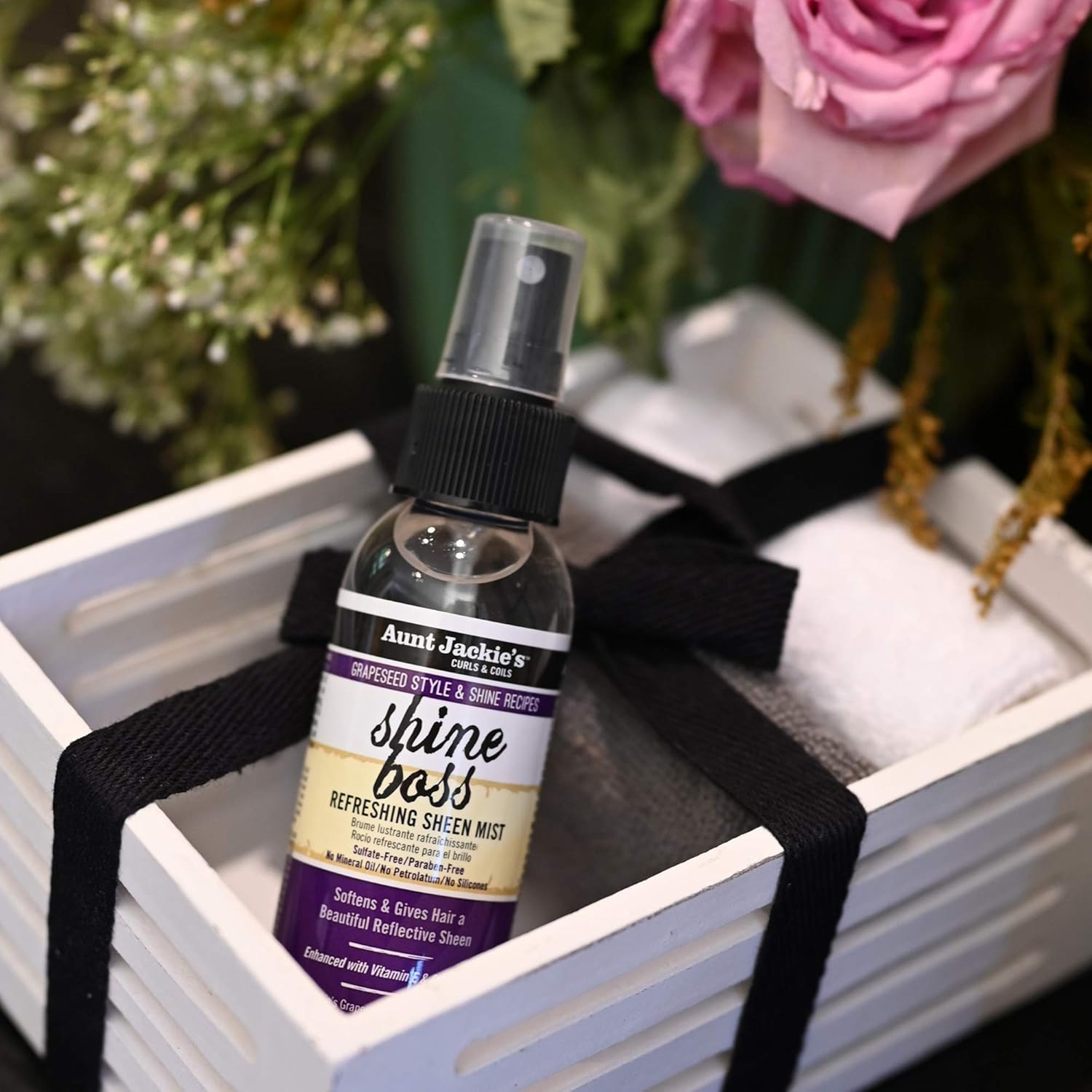 Aunt Jackie's Grapeseed Style and Shine Recipes Shine Boss Refreshing Sheen Hair Mist, Gives Curls, Waves and Coils Shine Without Oily Feel, 4 oz : Beauty & Personal Care